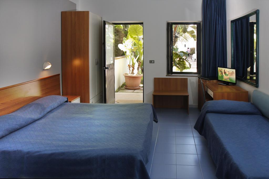 Hotel Village Marina Capaccio Exteriör bild